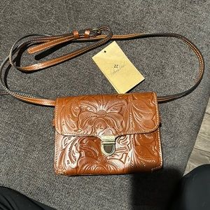 Patricia Nash in the color FLORENCE